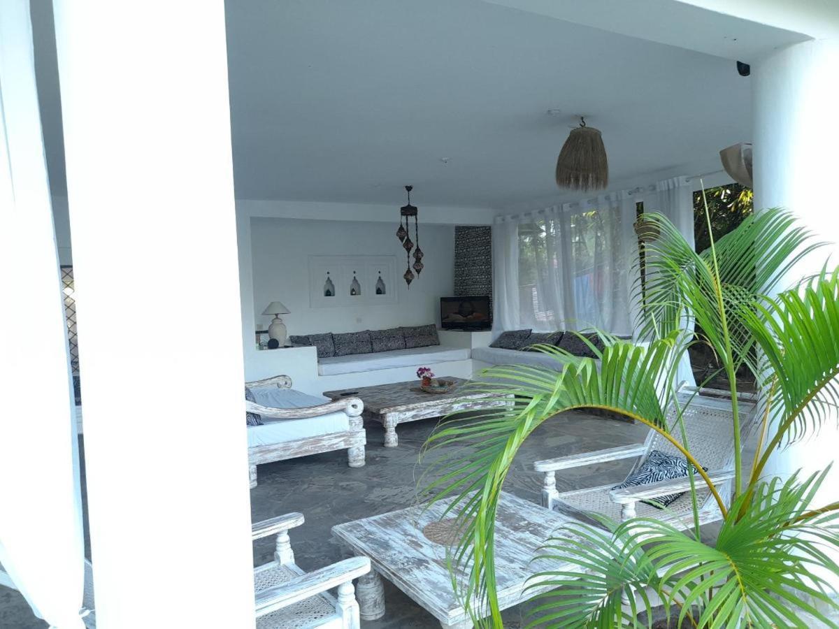White Nyumba Malindi Lejlighed Eksteriør billede
