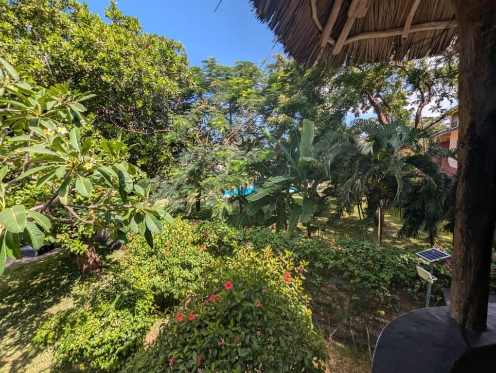 White Nyumba Malindi Lejlighed Eksteriør billede