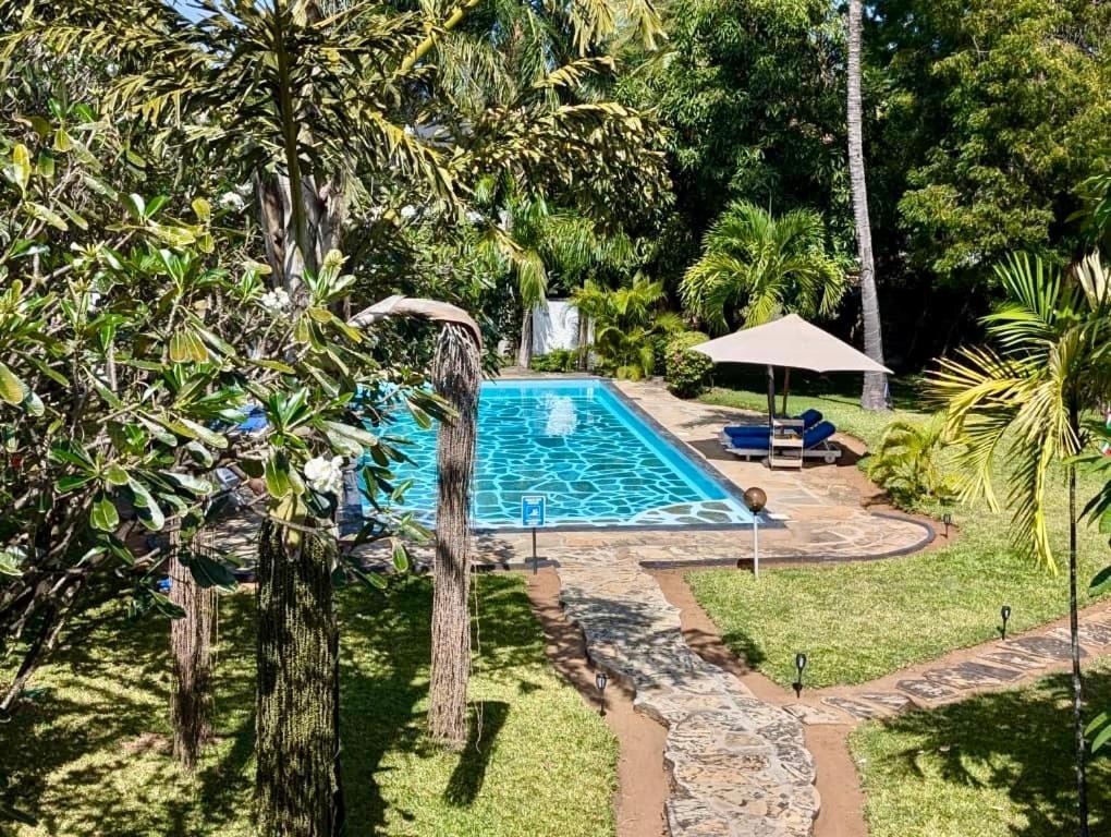 White Nyumba Malindi Lejlighed Eksteriør billede
